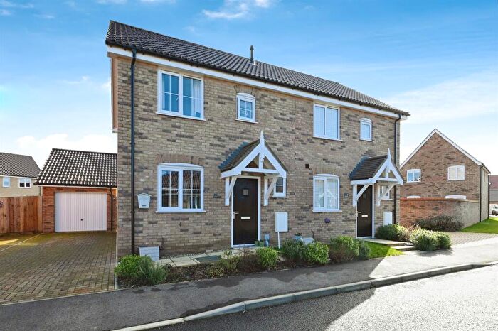 2 Bedroom Semi-Detached House For Sale In Poppy Crescent, Hunstanton, PE36