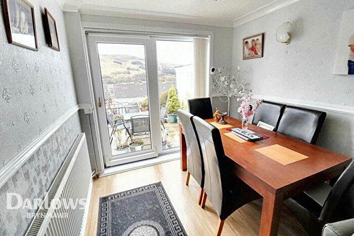3 Bedroom Terraced House For Sale In East Pentwyn, Blaina, NP13