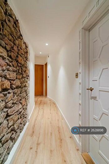 2 Bedroom Flat To Rent In Pin Lane, Plymouth, PL1