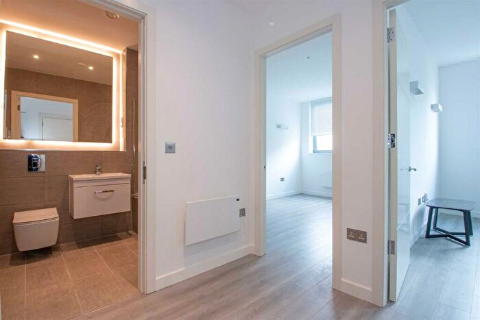 1 Bedroom Apartment To Rent In % Off First Month Rent - Foxhunter Drive, Linford Wood, MK14