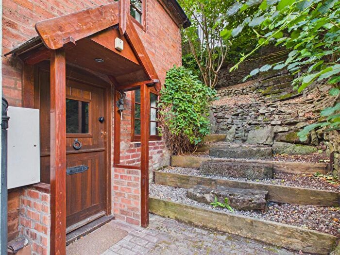 1 Bedroom Cottage For Sale In Winbrook, Bewdley, DY12