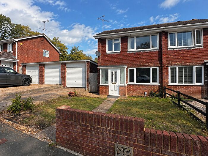 3 Bedroom Semi Detached House To Rent In Bartok Close, Basingstoke, RG22