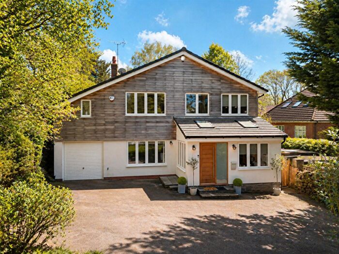 4 Bedroom Detached House For Sale In Oldfield Drive, Heswall, Wirral, CH60