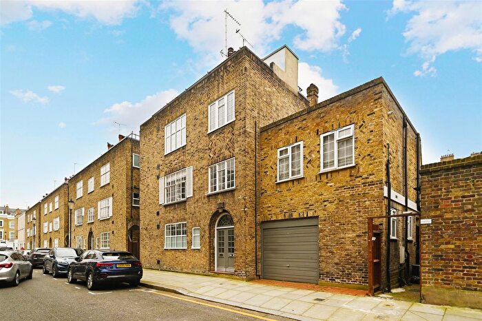 2 Bedroom Flat For Sale In Rosemoor Street, Chelsea, SW3