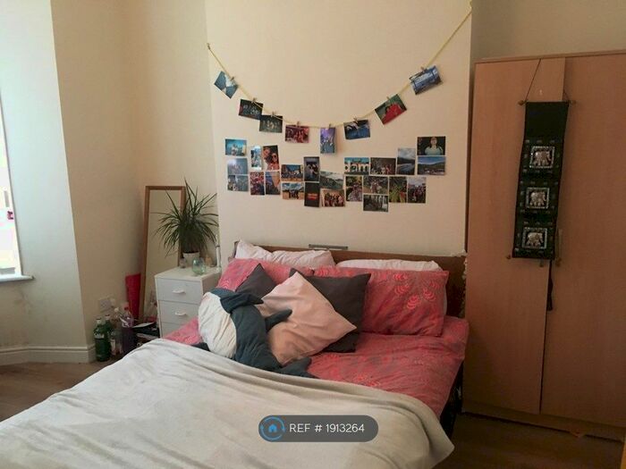 5 Bedroom Terraced House To Rent In Keppoch Street, Cardiff, CF24