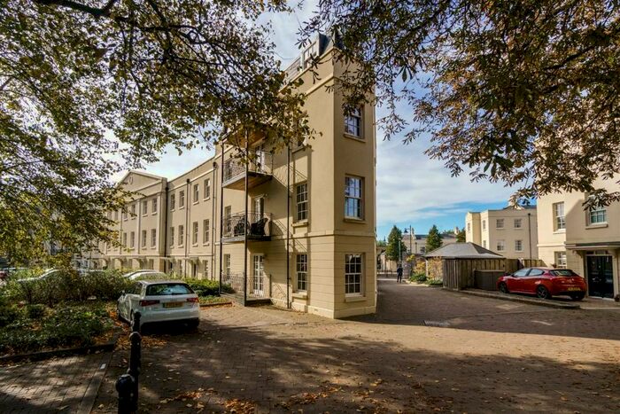 2 Bedroom Apartment To Rent In Mizzen Road, Mount Wise, Plymouth, PL1