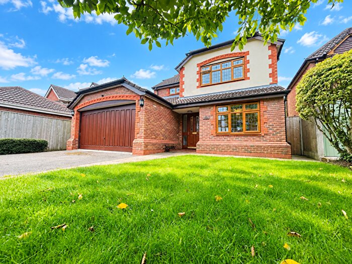 4 Bedroom Detached House For Sale In Fareham Close, Fulwood, Preston, PR2