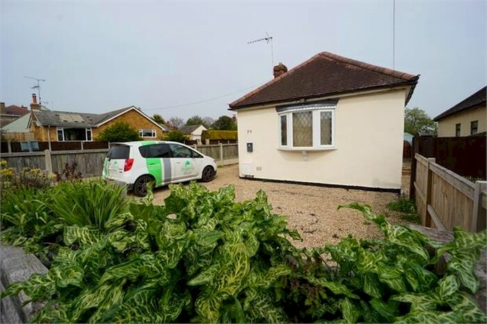 2 Bedroom Detached Bungalow To Rent In Fairhaven Avenue, West Mersea, CO5