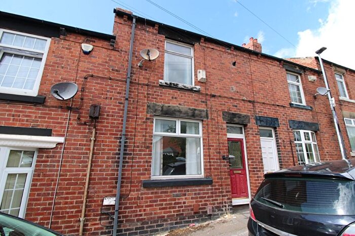 3 Bedroom Terraced House For Sale In Dearne Street, Darton, Barnsley, S75