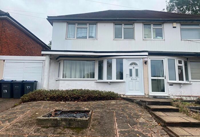 3 Bedroom Semi-Detached House To Rent In Sandy Lane, Birmingham, West Midlands, B42