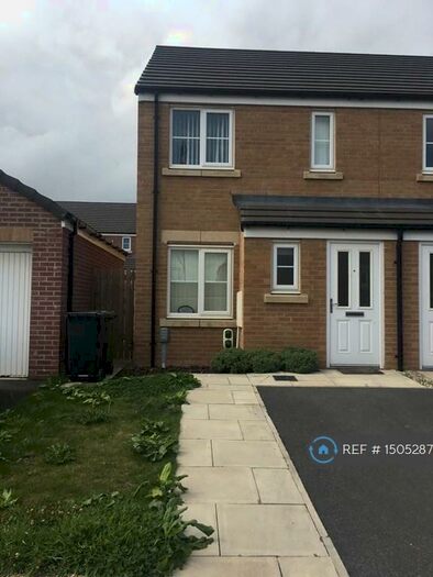 2 Bedroom Semi-Detached House To Rent In Scatcherd Drive, Morley, Leeds, LS27