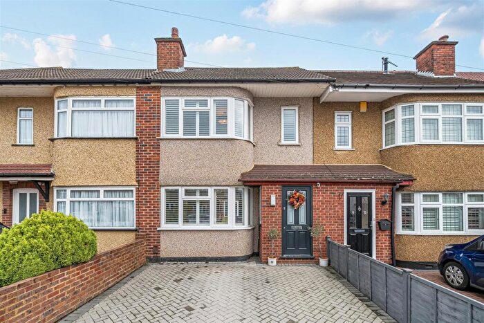 2 Bedroom Terraced House For Sale In Lynmouth Drive, Ruislip, HA4