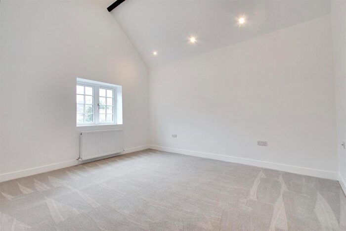2 Bedroom Flat For Sale In Ferringham Lane, Ferring, Worthing, BN12