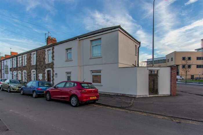 1 Bedroom Private Hall To Rent In Minister Street, Cathays, CF24