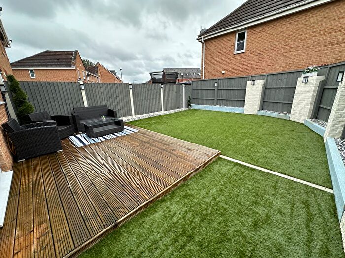 3 Bedroom End Of Terrace House For Sale In Harris Road, Armthorpe, Doncaster, DN3