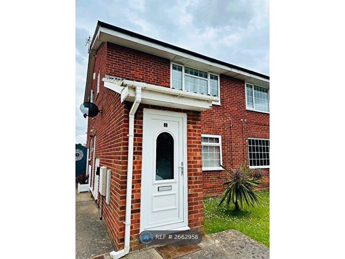 1 Bedroom Flat To Rent In Harebell Close, Ingleby Barwick, Stockton-On-Tees, TS17