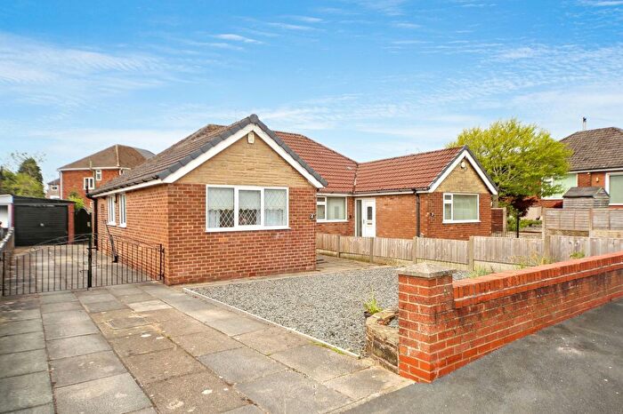 2 Bedroom Semi Detached Bungalow For Sale In Windsor Road, Billinge, WN5
