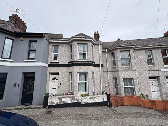 4 Bedroom House To Rent In Mostyn Avenue, Lipson, PL4