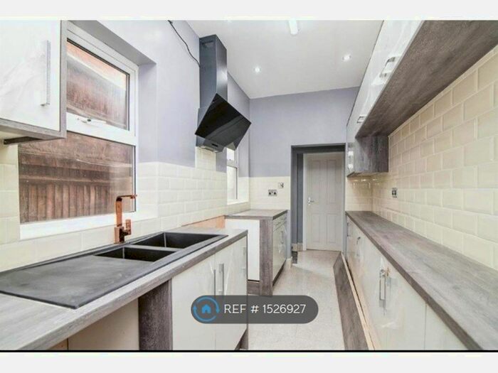 6 Bedroom Terraced House To Rent In South Road, Hockley, Birmingham, B18