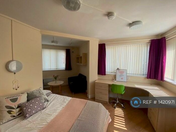 Studio To Rent In Deiniol Road, Bangor, LL57