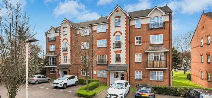2 Bedroom Flat To Rent In Shaftesbury Gardens, London, NW10