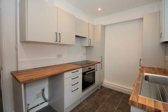 2 Bedroom Apartment To Rent In Heart Of Boxmoor, HP1