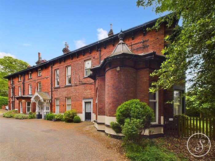1 Bedroom Flat For Sale In Chapel Allerton Hall, Leeds, LS7