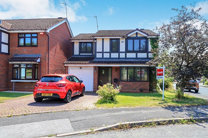 4 Bedroom Property To Rent In Elmley Close, Bilston, WV14
