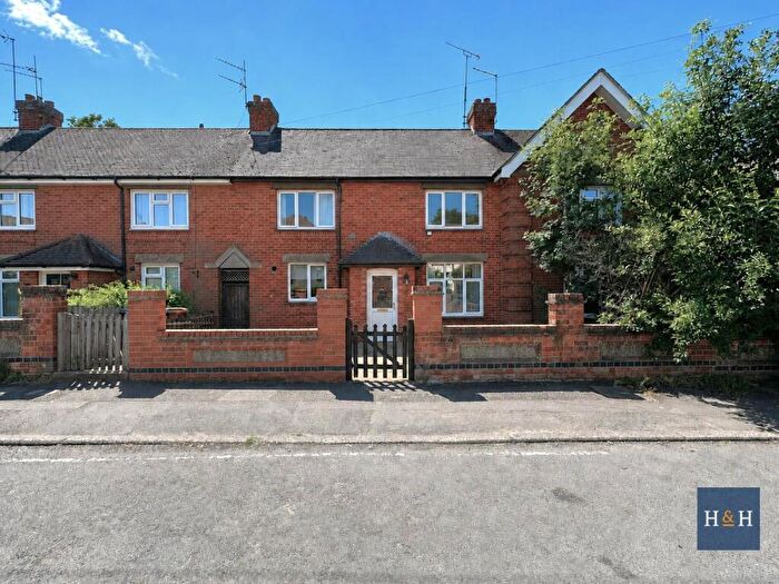 4 Bedroom Terraced House To Rent In Raeburn Road, Kingsley, NN2