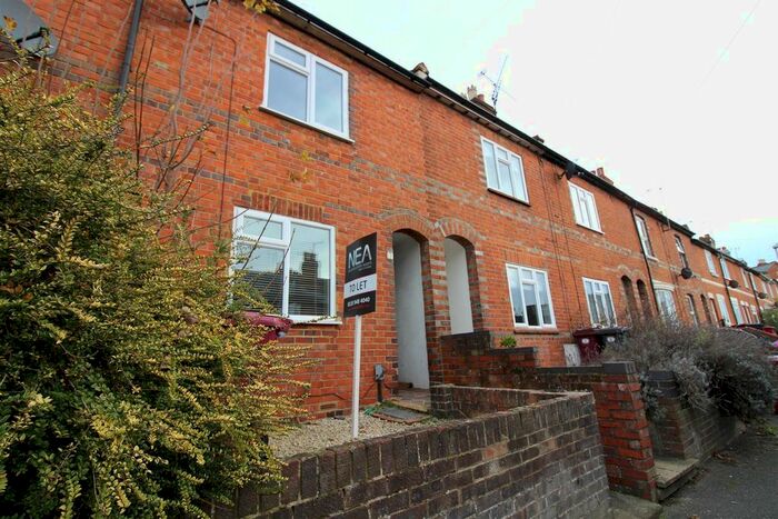 3 Bedroom Terraced House To Rent In Oxford Street, Caversham, Reading, RG4