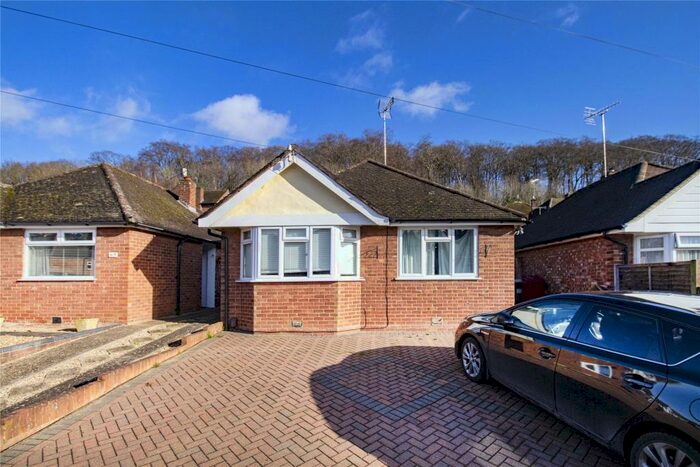 3 Bedroom Bungalow To Rent In Hemdean Road, Caversham, Berkshire, RG4