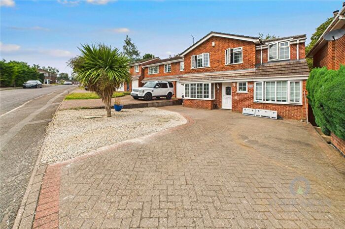4 Bedroom Detached House For Sale In Underbank Lane, Moulton, Northampton, NN3