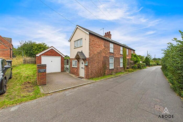 3 Bedroom Semi-Detached House For Sale In Coal Pit Lane, Coton-In-The-Elms, Swadlincote, DE12