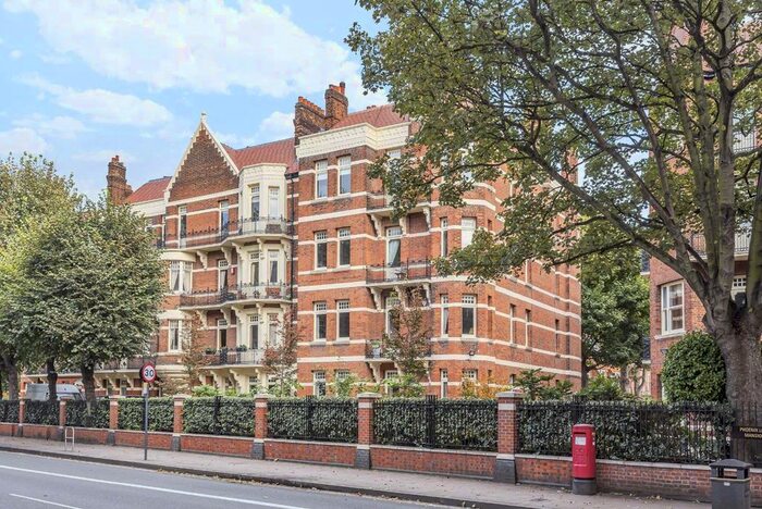 3 Bedroom Flat To Rent In Brook Green, London, W6