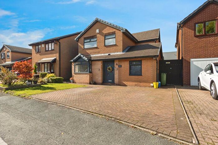 3 Bedroom Detached House For Sale In Leech Brook Avenue, Manchester, Lancashire, M34
