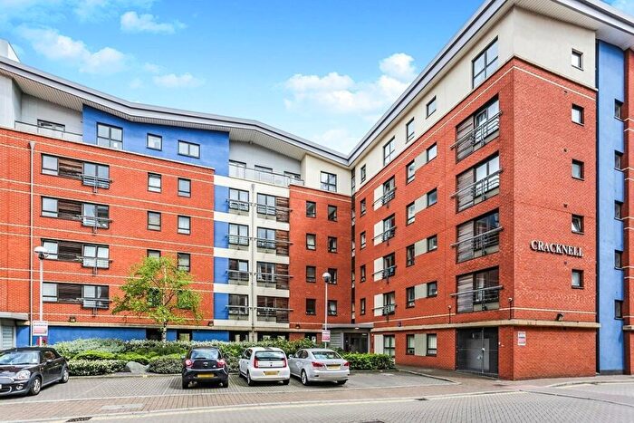 2 Bedroom Apartment To Rent In Millsands, Sheffield, South Yorkshire, S3