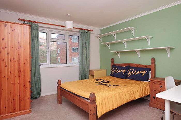 2 Bedroom Flat To Rent In Craven Road, Brighton, BN2