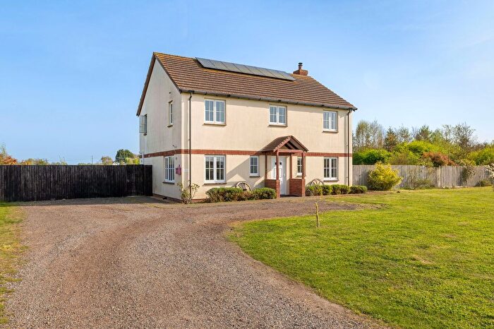 4 Bedroom Detached House For Sale In Mill Road, Fen Drayton, Cambridge, CB24