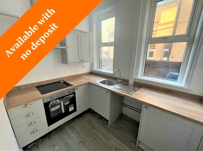 1 Bedroom Flat To Rent In Linden Grove, Gosport, PO12