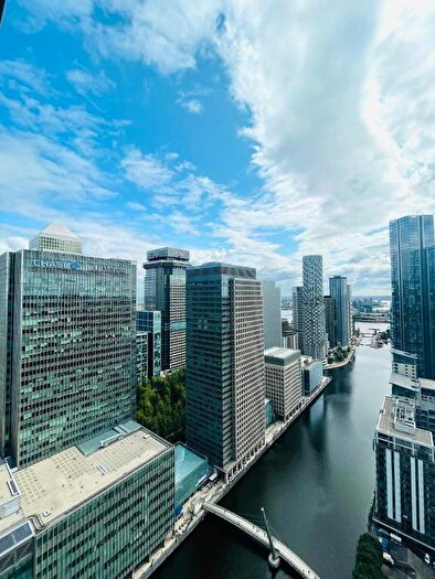 1 Bedroom Flat To Rent In Bagshaw Building, Wardian Tower, South Quay, Canary Wharf, London, E14