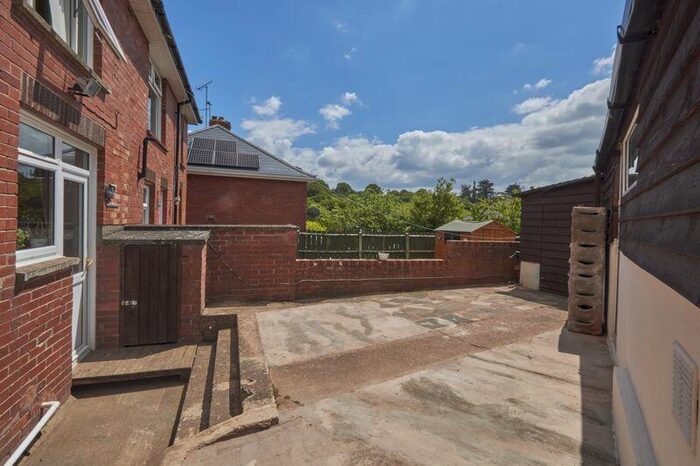 3 Bedroom Semi-Detached House For Sale In Rifford Road, Exeter, EX2