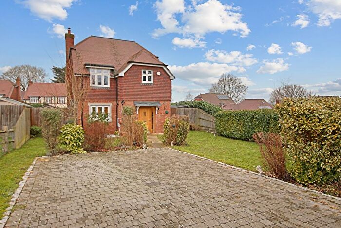 3 Bedroom Detached House For Sale In Eden Hall, Stick Hill, Edenbridge, TN8