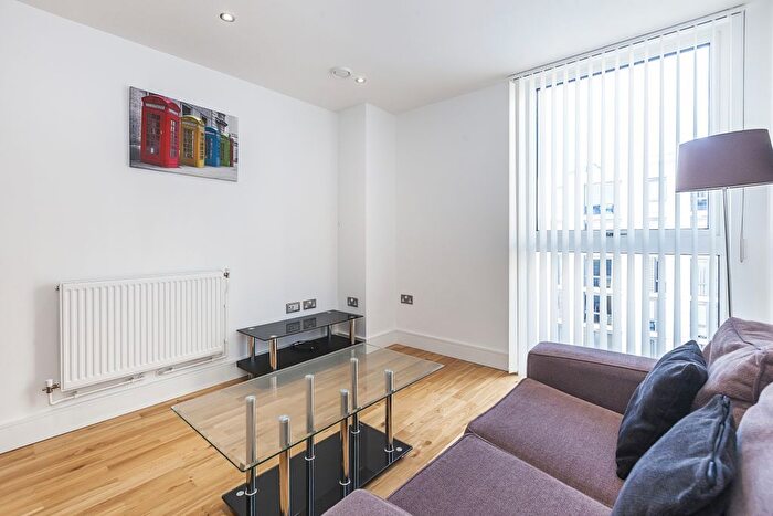1 Bedroom Flat To Rent In Empire Reach, Greenwich, SE10