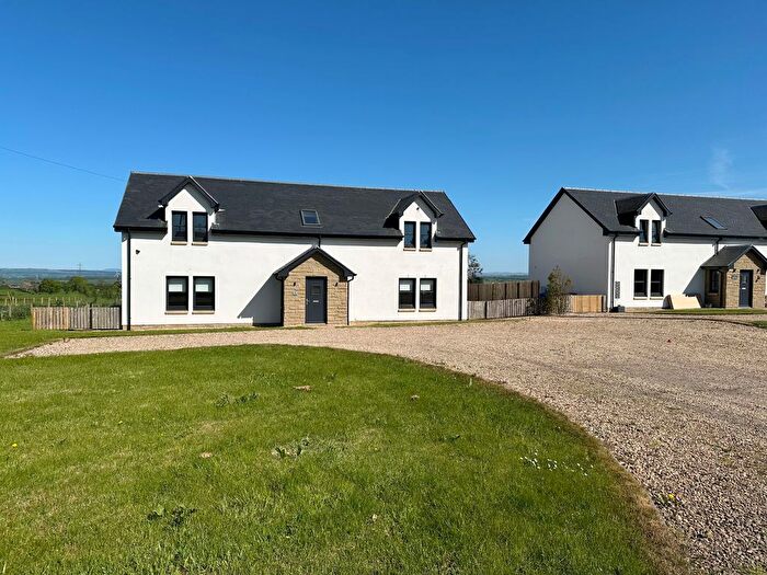 4 Bedroom Detached House To Rent In Heads Farm, Glassford, Strathaven, ML10