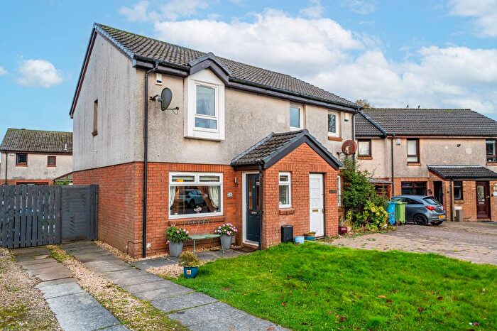 3 Bedroom Semi Detached House For Sale In Harris Close, Newton Mearns, G77