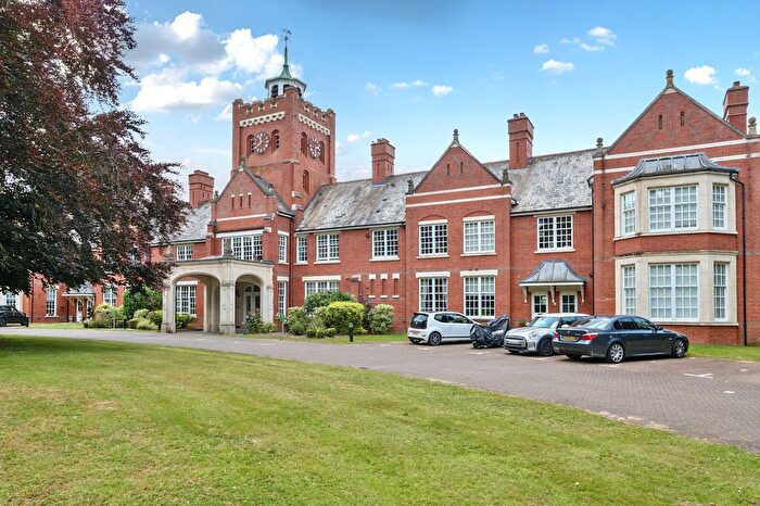 1 Bedroom Flat For Sale In Goldring Way, St. Albans, AL2