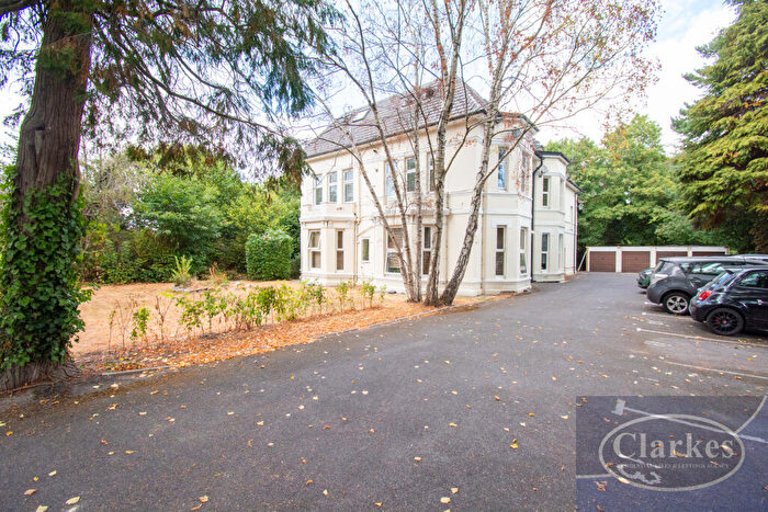 1 Bedroom Flat For Sale In Meriton Court, Lansdowne Road, BH1