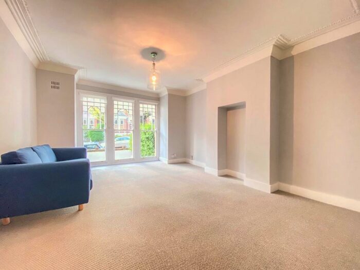 1 Bedroom Flat To Rent In Whitehall Park, London, N19