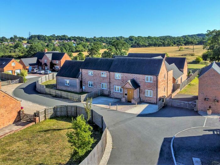 5 Bedroom Detached House To Rent In Caldecott House, Coleorton, LE67