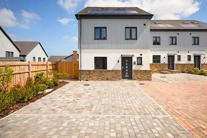 4 Bedroom Detached House For Sale In Oaktree House, Penhaven Court, Parkham, EX39